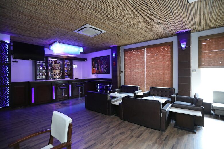 Capital O 30972 Hotel Centrum