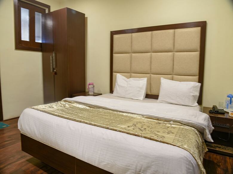 Oyo 15819 Hotel The Relax