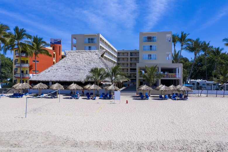 Hotel Decameron Isla Coral - All Inclusive