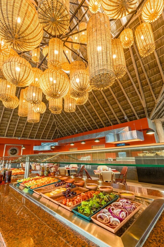 Hotel Decameron Isla Coral - All Inclusive