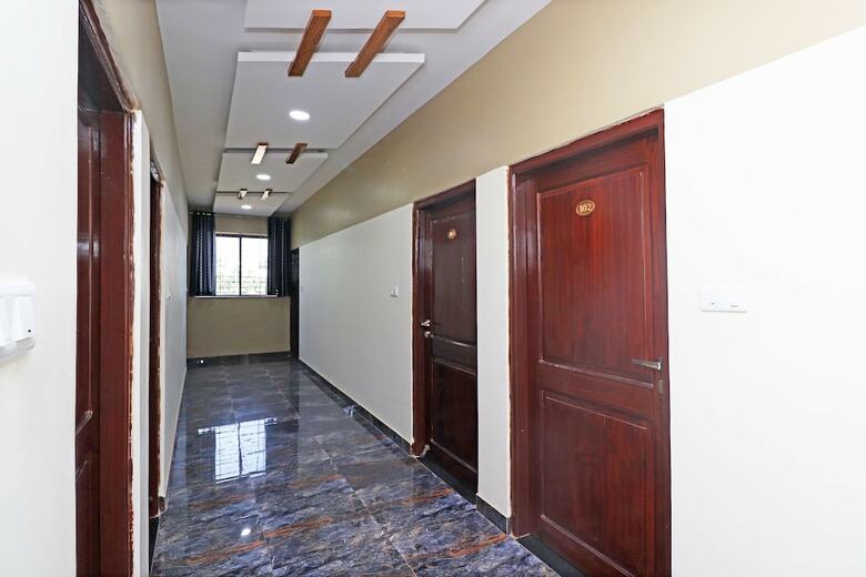 Oyo 29843 Hotel Heaven