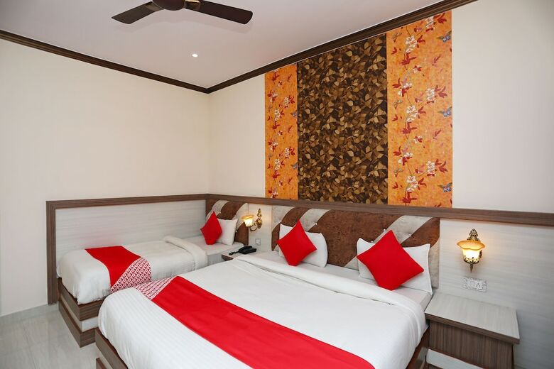 Hotel Oyo 33349 Budha Palace