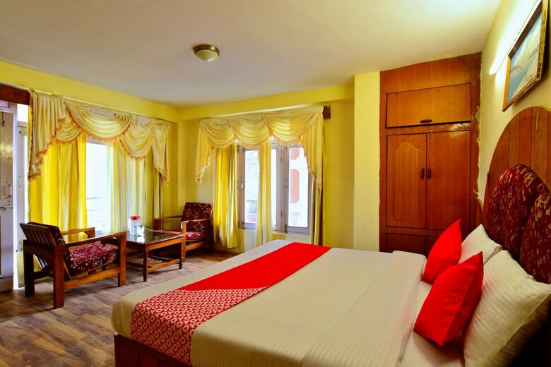 Oyo 30387 Pine View Hotel Manali �??
