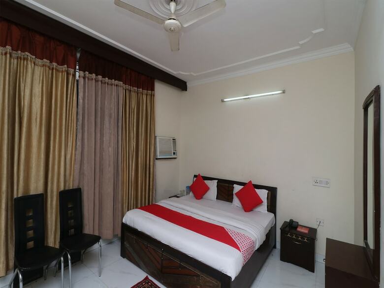 Oyo 29762 Hotel Meridian