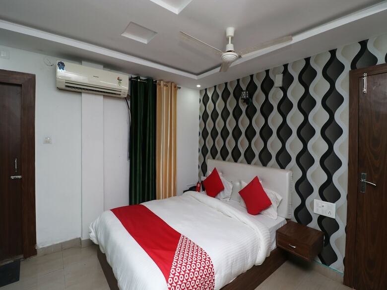 Hotel Oyo 28767 Landmark 3