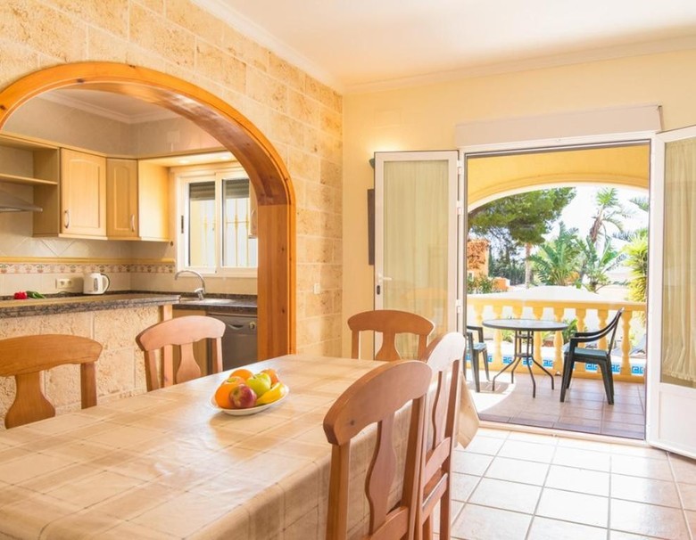 Abahana Villa Sara