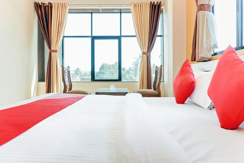 Oyo 29634 Hotel Navalai Pride
