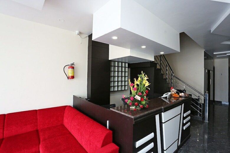 Hotel Oyo 30916 Agk Residency