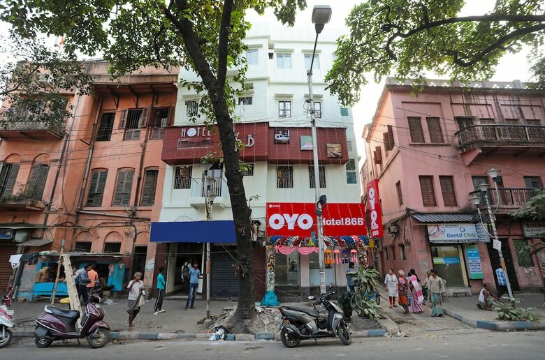 Oyo 22297 Hotel 86b