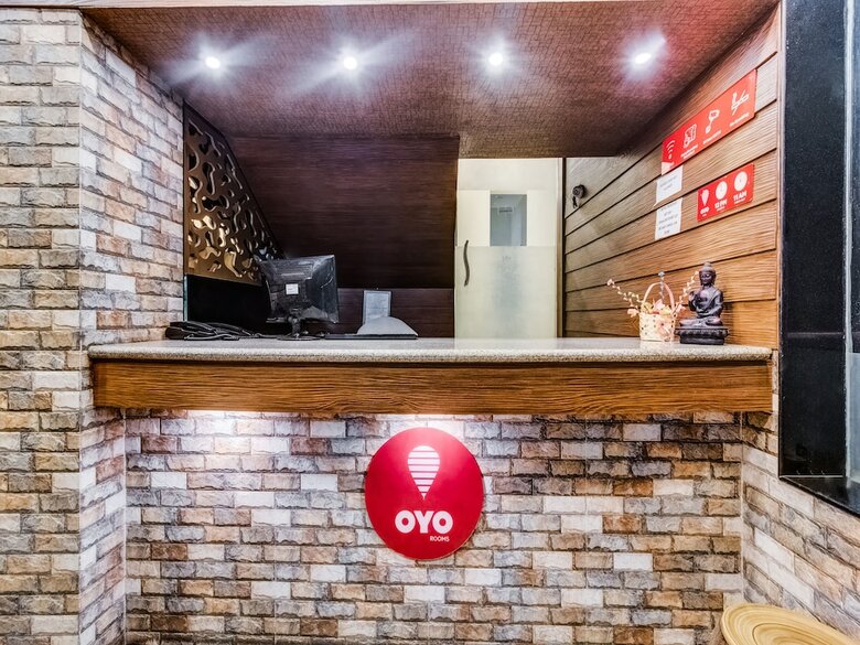 Oyo 24171 Hotel Meridian