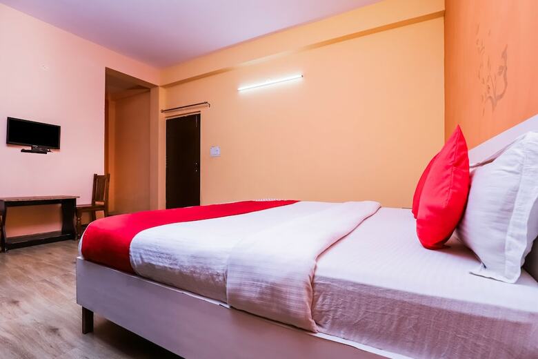 Oyo 37194 Hotel Royal India