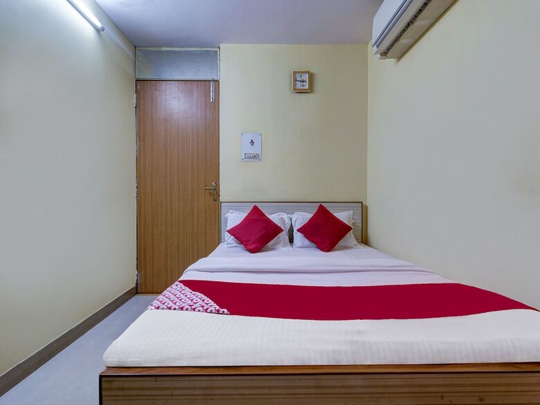 Oyo 4283 Hotel Satguru