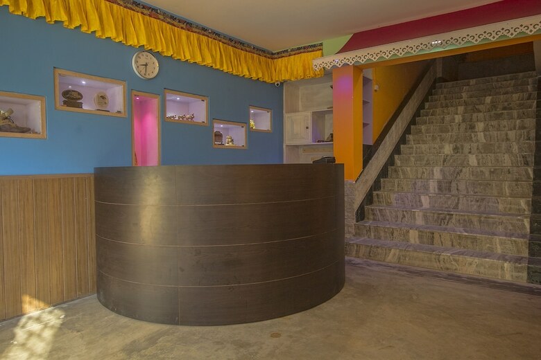 Oyo 24247 Hotel Everest Mansion