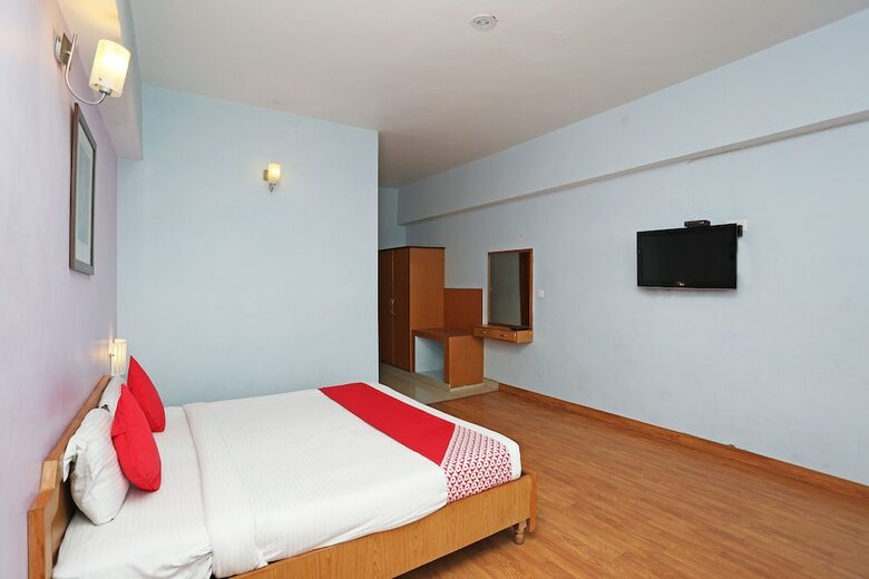 Hotel Oyo 30708 United 21
