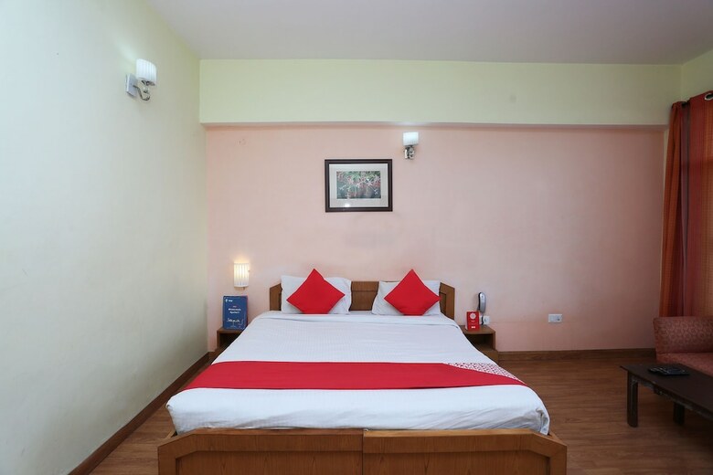 Hotel Oyo 30708 United 21