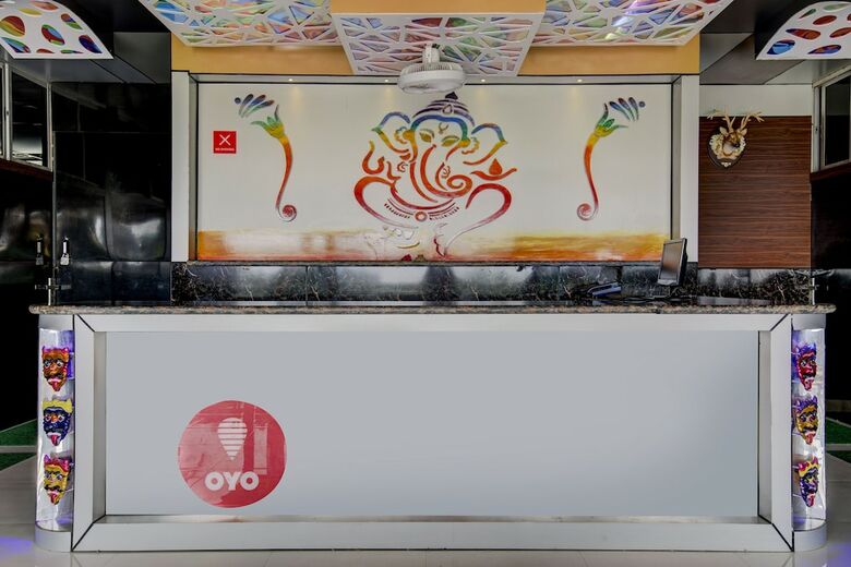 Hotel Oyo 18561 Athiti