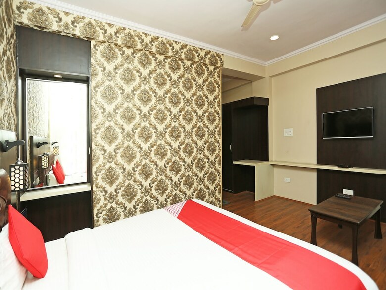 Hotel Capital O 12292 Marvilla