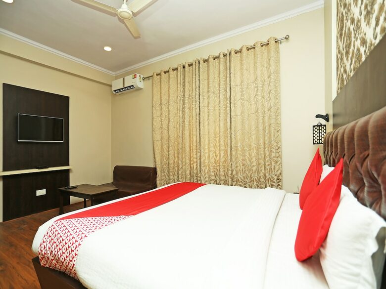 Hotel Capital O 12292 Marvilla