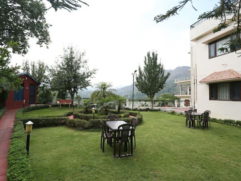 Hotel Oyo 14877 Alinda Guest House