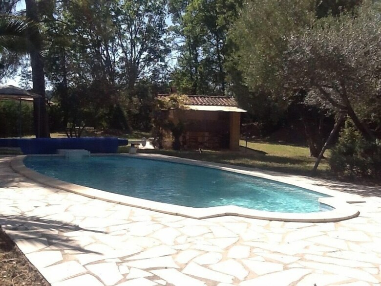Villa Le Mas Des Cigales