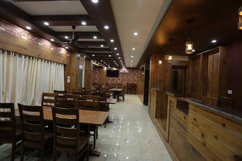 Hotel Buddha House Himalayan Brothers