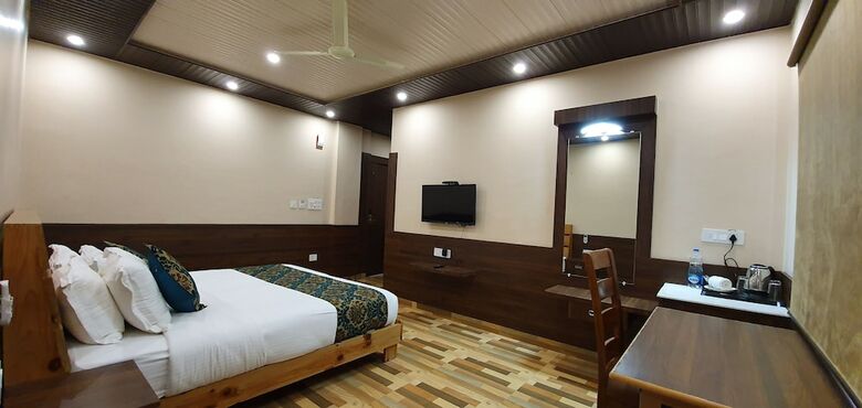 Hotel Buddha House Himalayan Brothers