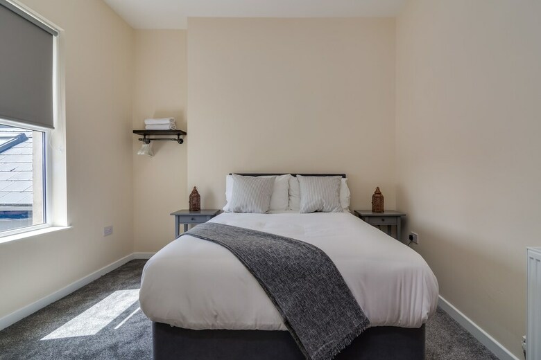 Meadowbank Place