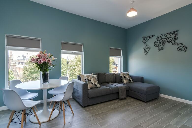 Meadowbank Place