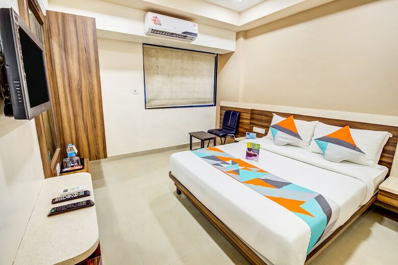 Fabhotel Dreamland