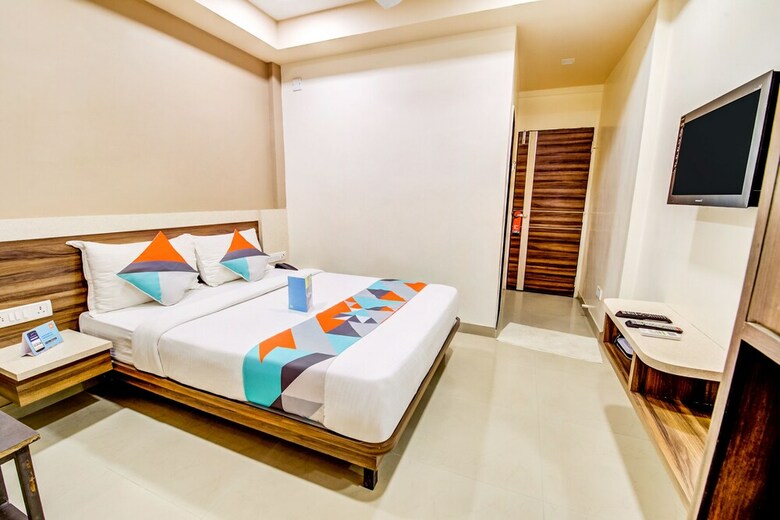 Fabhotel Dreamland