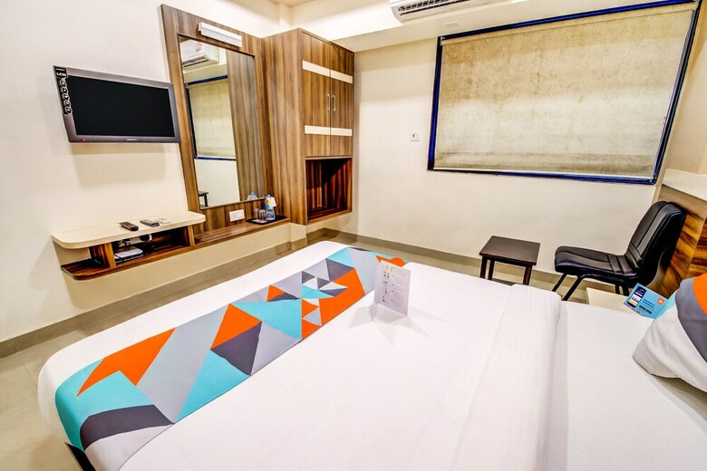 Fabhotel Dreamland