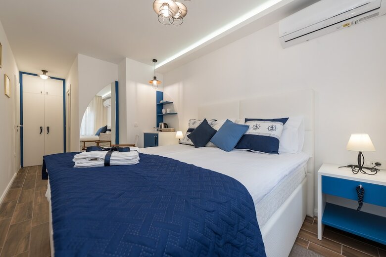 Hotel Mono Apartments & Rooms