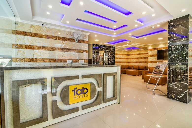 Fabhotel Pearl Suite