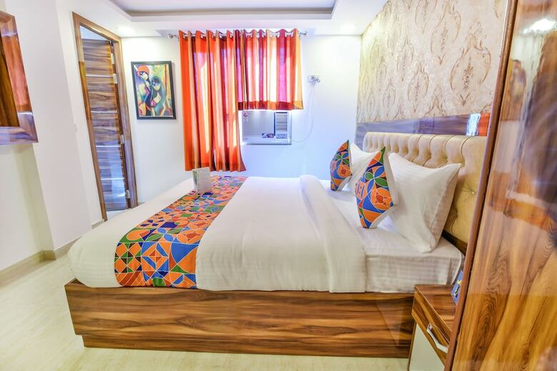 Fabhotel Pearl Suite