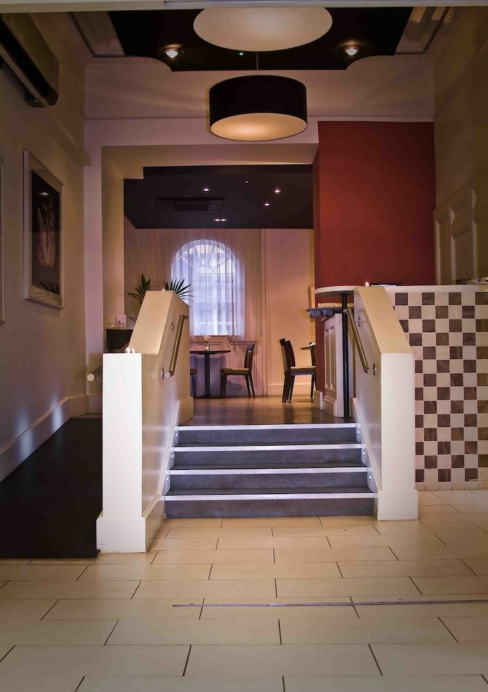 Cahir House Hotel