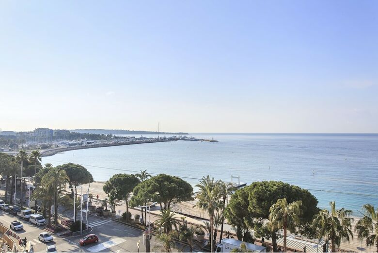 Modern Apartment La Croisette - Sea View