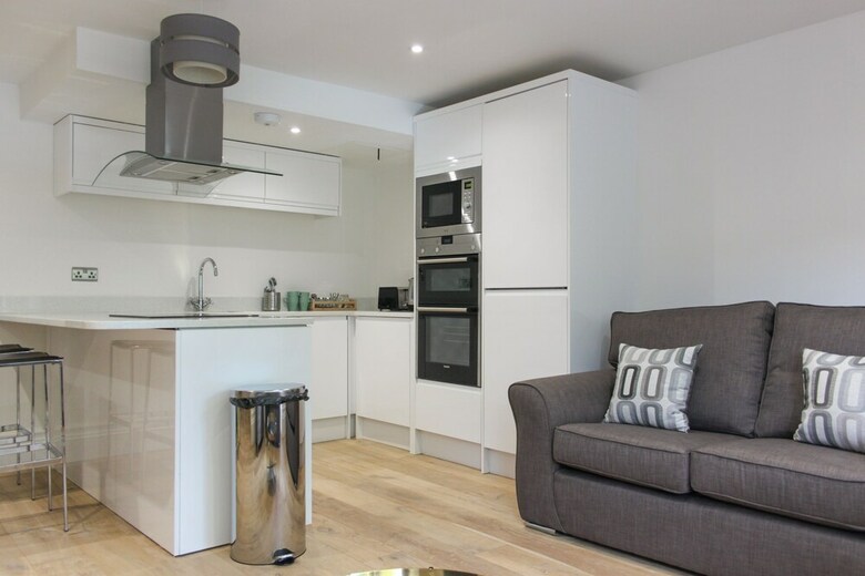 Hanover House Apartments