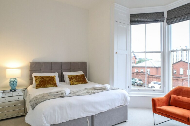 Hanover House Apartments