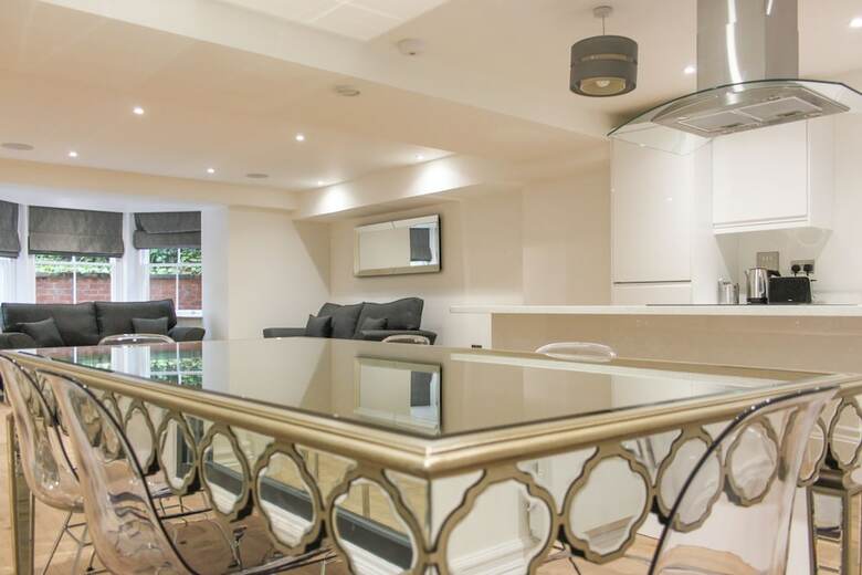 Hanover House Apartments