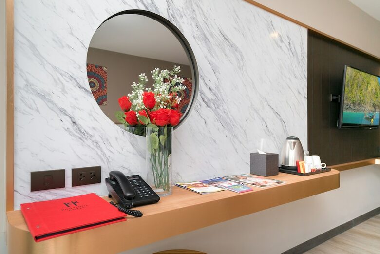 Kk - Karon Kata Boutique Hotel