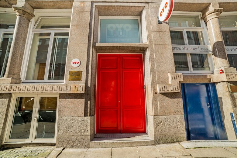 Oyo Vincent Apartments