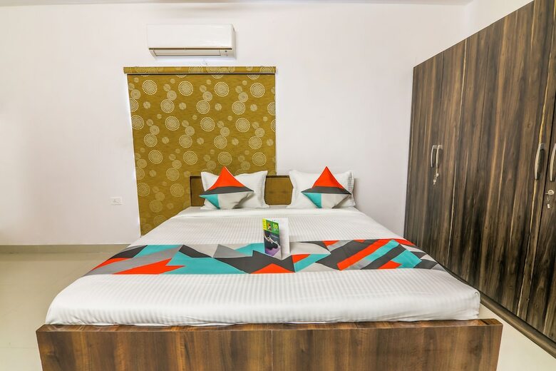 Fabhotel Prestige Castle Inn