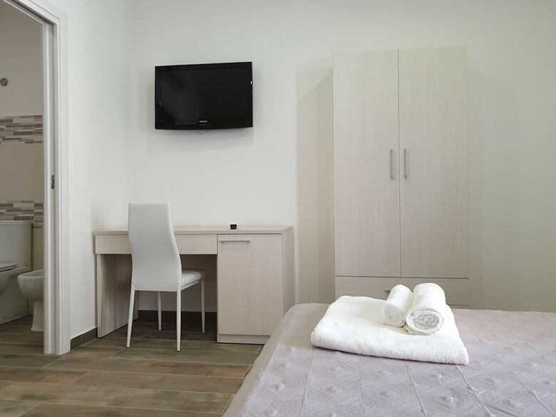 Hotel Gi� Rooms