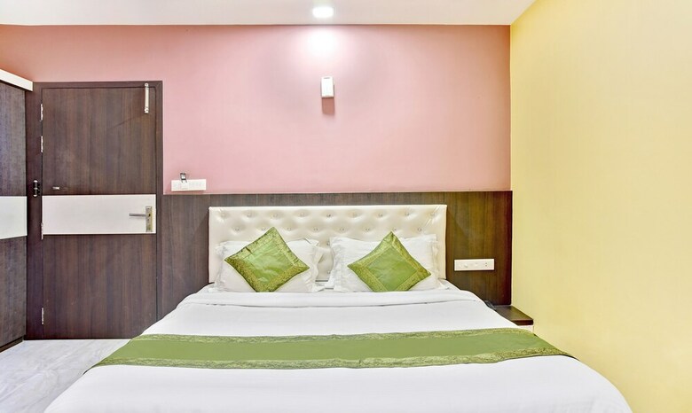 Hotel Treebo Trip Sathi Residency