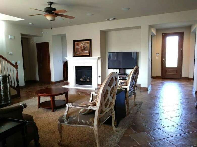 Luxury Custom Home In Oakdale Parkview