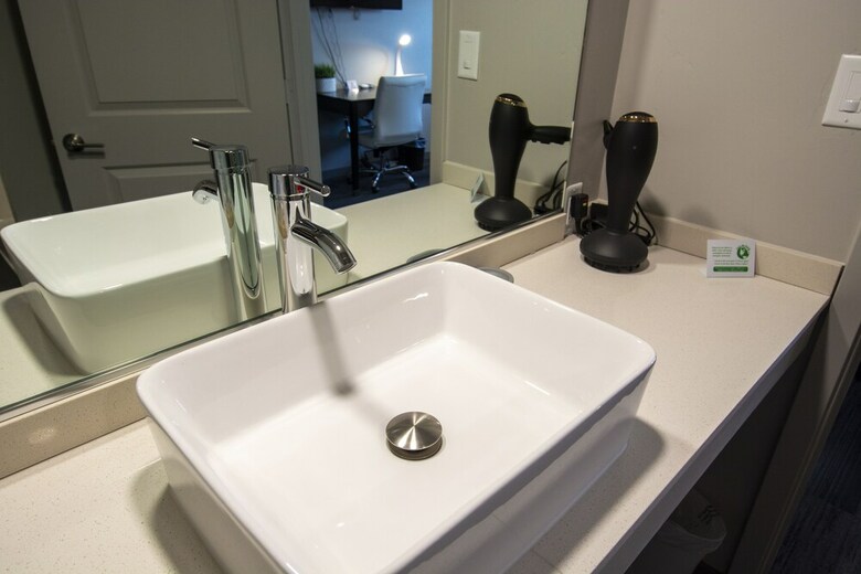 Americana Modern Hotel
