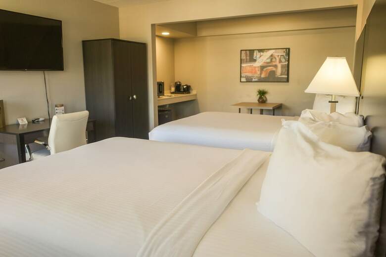 Americana Modern Hotel