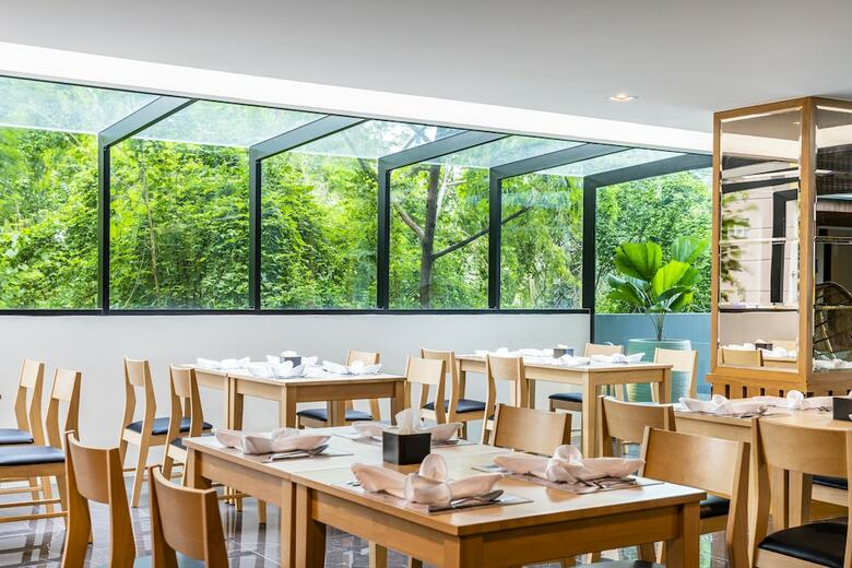 Hotel Grand Sala Thai