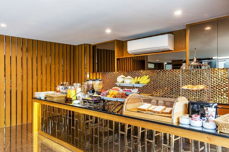 Hotel Grand Sala Thai