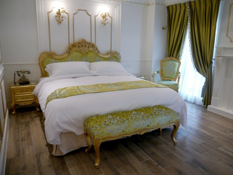 Sun Moon Lake Queen Castle Hotel